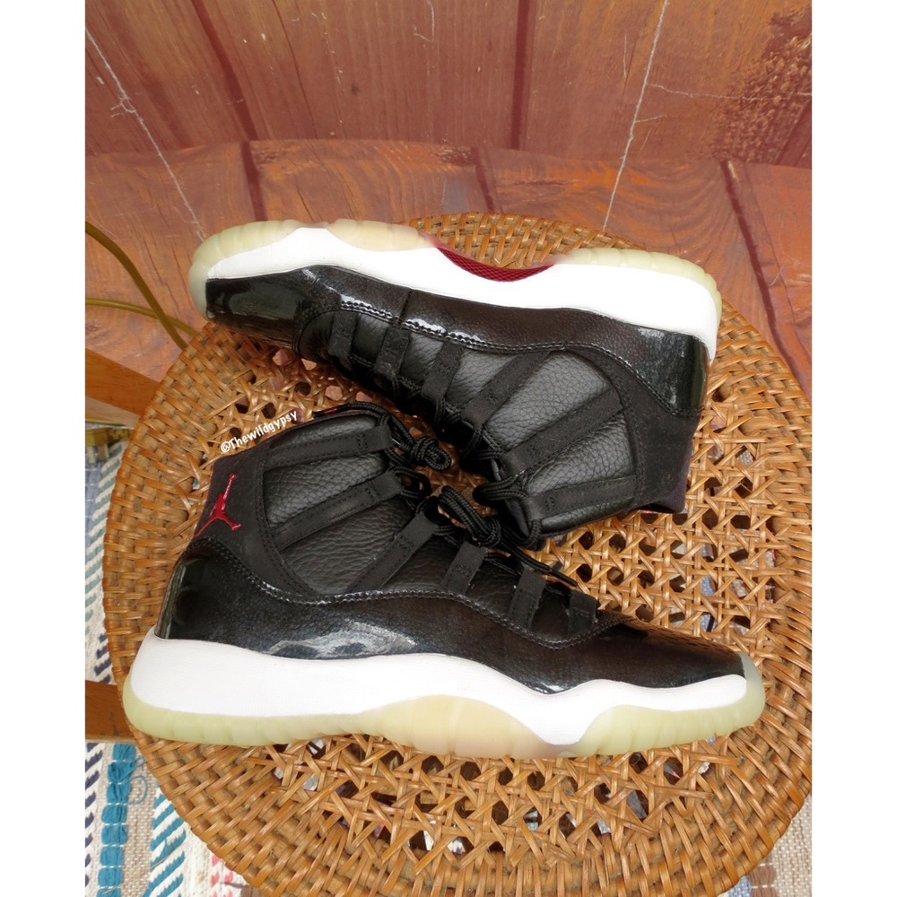 SOLD! Air Jordan Retro 11 BG sneakers - Picture 3 of 8